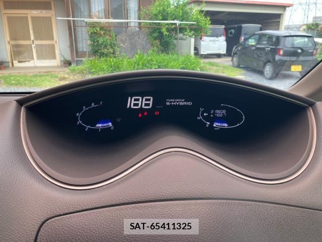 Nissan SERENA 2015-10 7330018-16