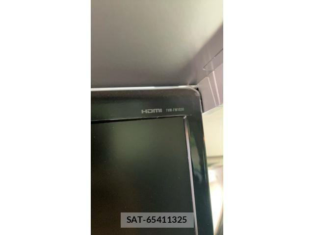 Nissan SERENA 2015-10 7330018-26