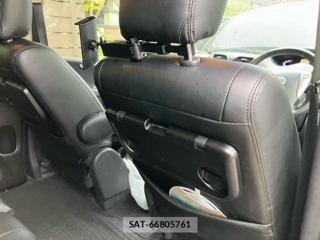Nissan SERENA 2014-04 7330015-11