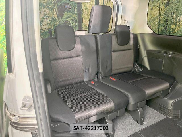 Nissan SERENA 2018-01 7329987-9