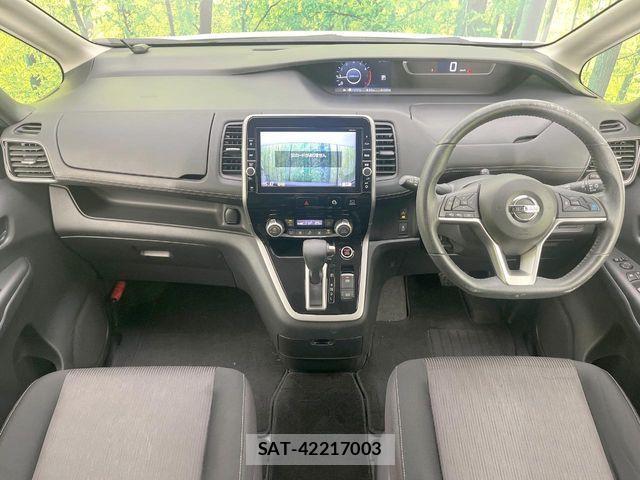 Nissan SERENA 2018-01 7329987-1
