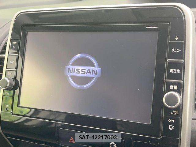 Nissan SERENA 2018-01 7329987-3