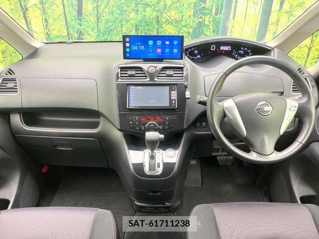 Nissan SERENA 2012-08 7359792-1
