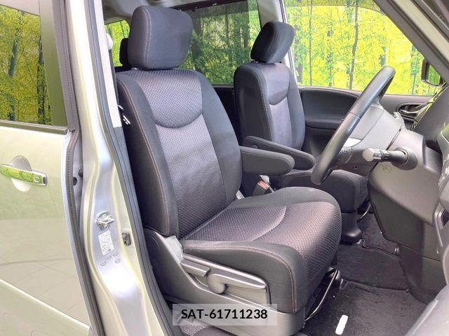 Nissan SERENA 2012-08 7359792-7