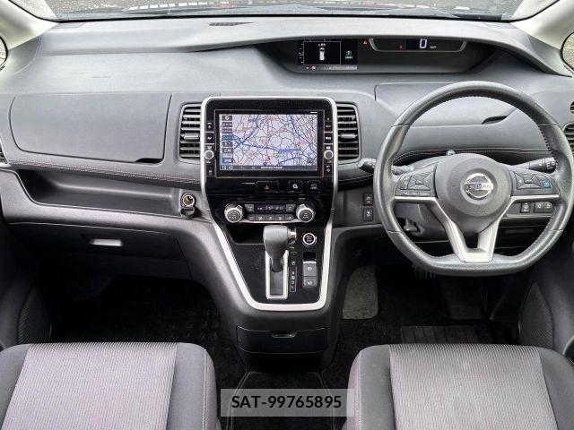Nissan SERENA 2017-03 7359789-1