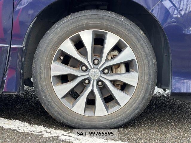 Nissan SERENA 2017-03 7359789-26