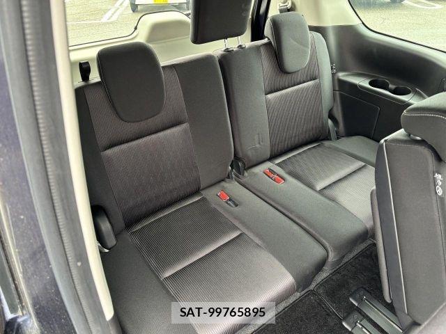 Nissan SERENA 2017-03 7359789-7