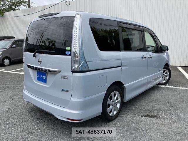 Nissan SERENA 2013-08 7359804-2