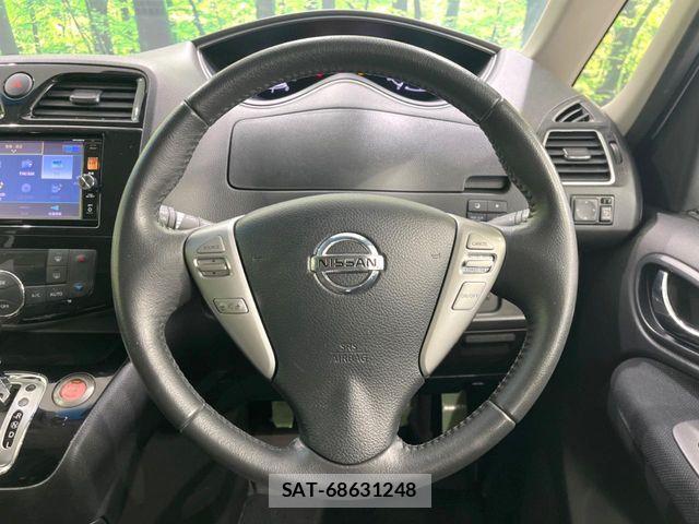 Nissan SERENA 2016-07 7359795-11