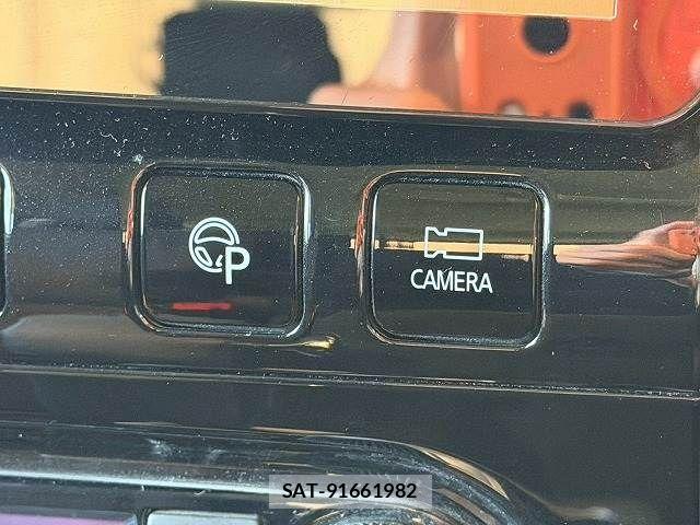 Nissan SERENA 2018-03 7359782-11
