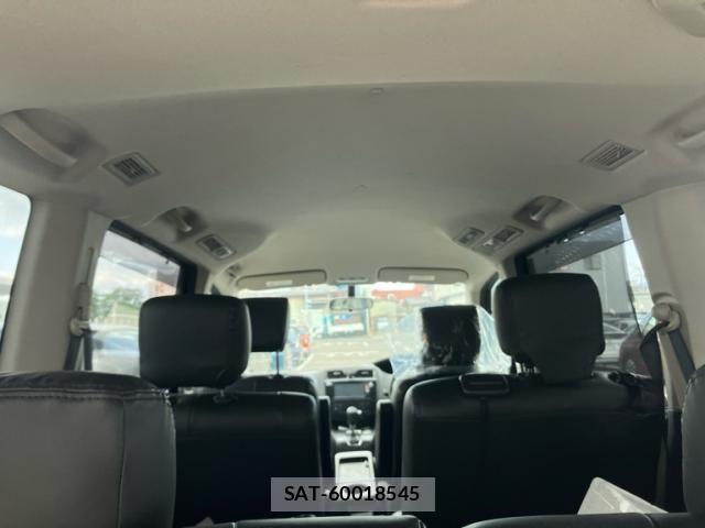 Nissan SERENA 2013-09 7359801-17