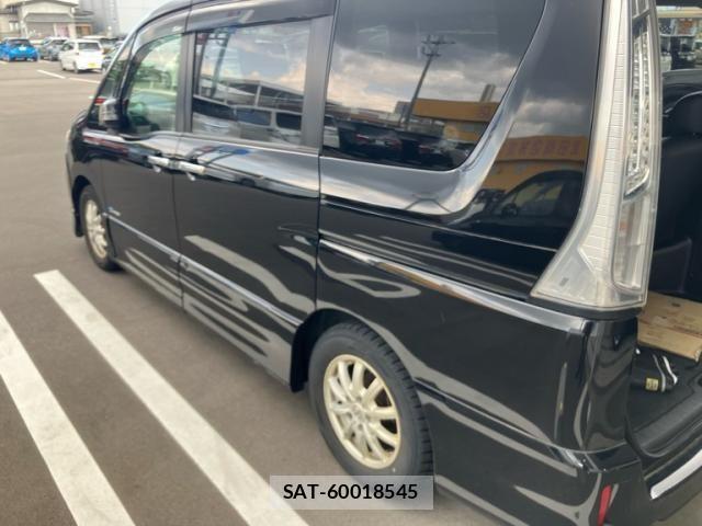 Nissan SERENA 2013-09 7359801-3