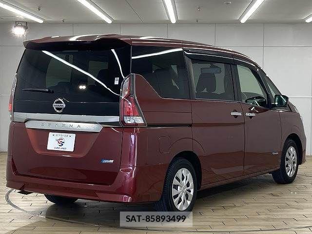 Nissan SERENA 2017-12 7359778-16