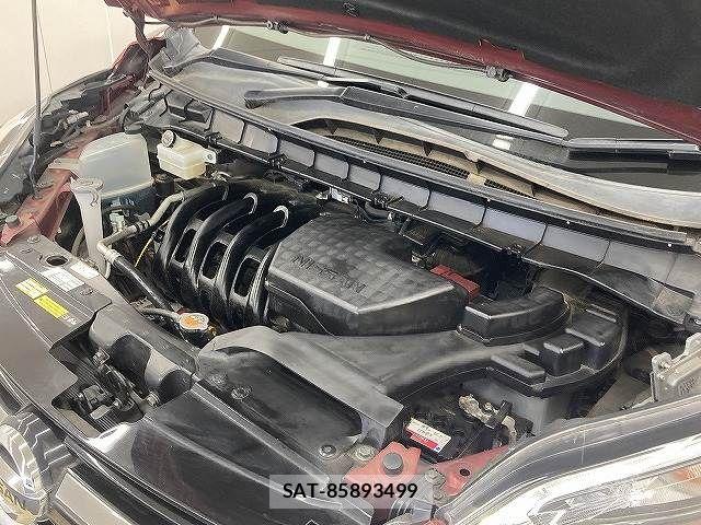 Nissan SERENA 2017-12 7359778-17