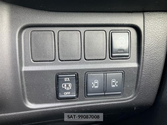 Nissan SERENA 2019-02 7359796-16