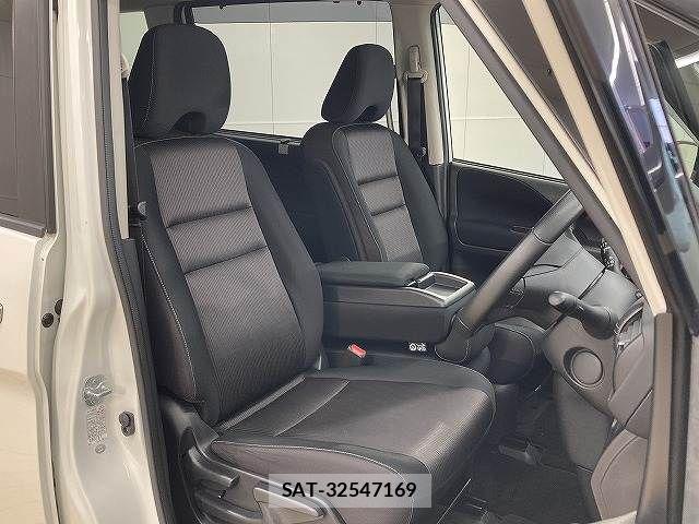 Nissan SERENA 2017-09 7359783-4