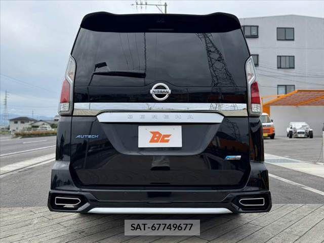 Nissan SERENA 2018-10 7359775-13