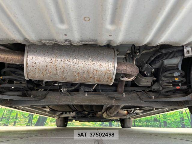 Nissan SERENA 2016-10 7359791-18