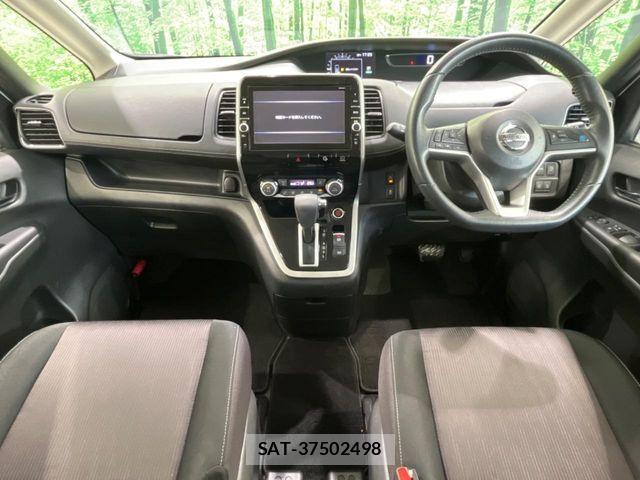 Nissan SERENA 2016-10 7359791-1