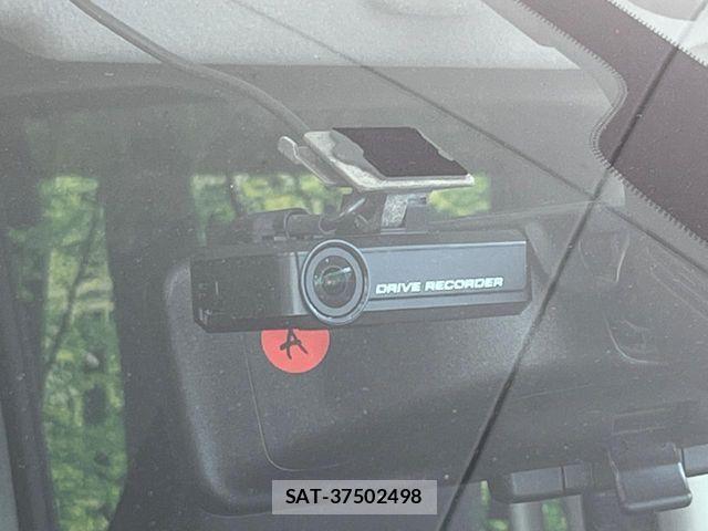 Nissan SERENA 2016-10 7359791-6