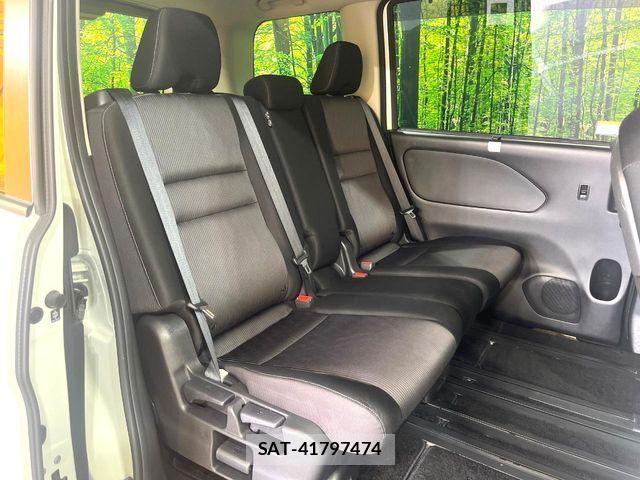 Nissan SERENA 2021-07 7359777-9