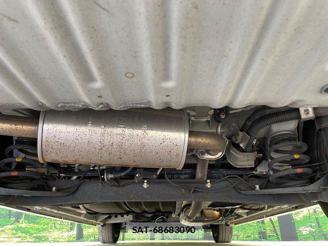 Nissan SERENA 2018-02 7359780-18