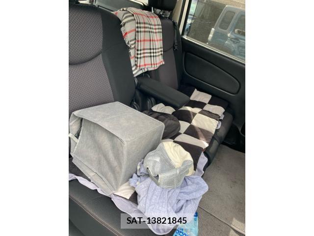 Nissan SERENA 2013-06 7359802-5
