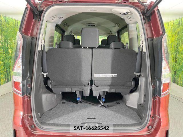 Nissan SERENA 2022-02 7359770-10