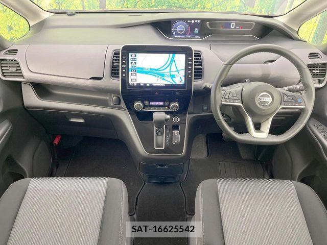 Nissan SERENA 2022-02 7359770-1