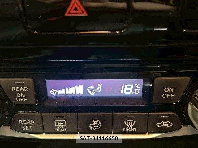 Nissan SERENA 2017-07 7359794-9