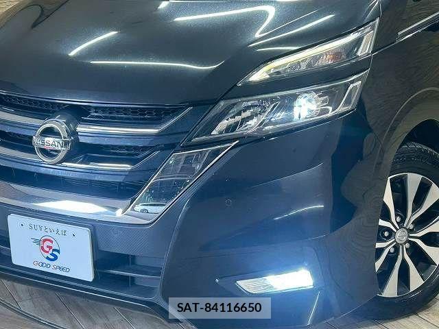 Nissan SERENA 2017-07 7359794-19
