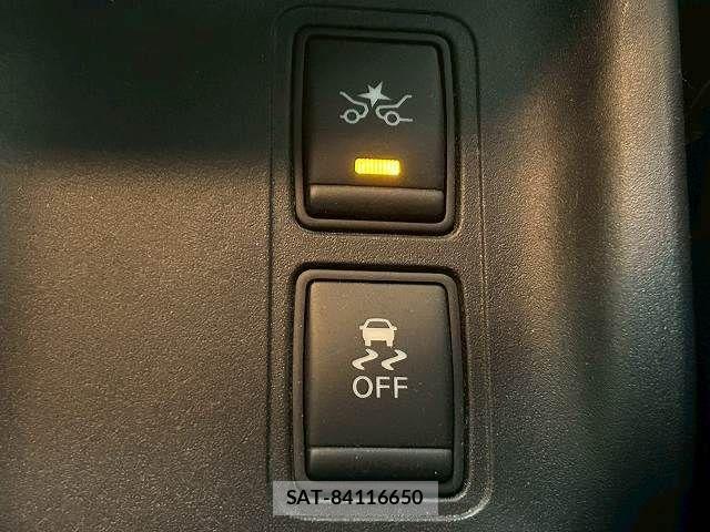 Nissan SERENA 2017-07 7359794-7
