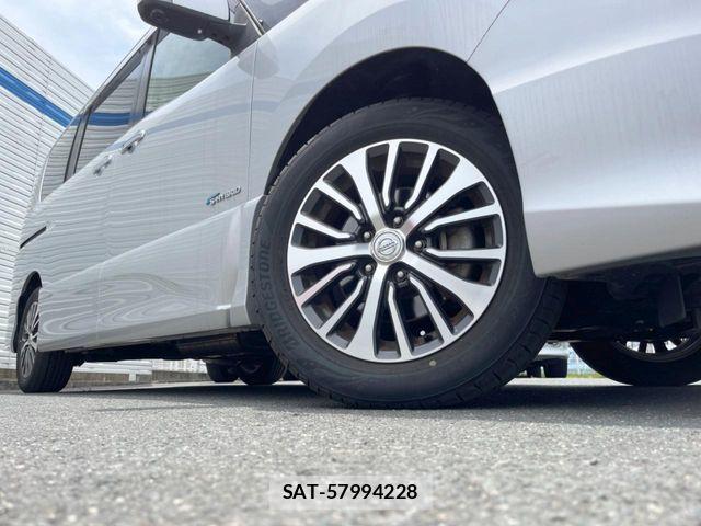 Nissan SERENA 2014-07 7359793-14