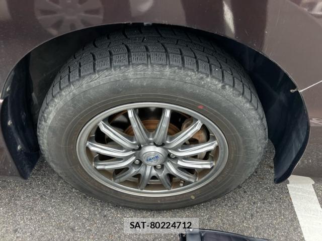 Nissan SERENA 2015-06 7359799-10