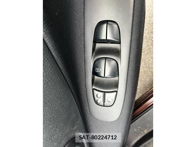 Nissan SERENA 2015-06 7359799-13
