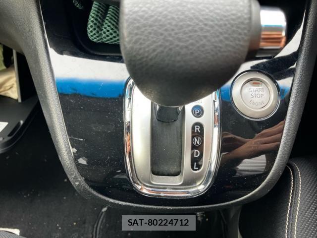 Nissan SERENA 2015-06 7359799-21