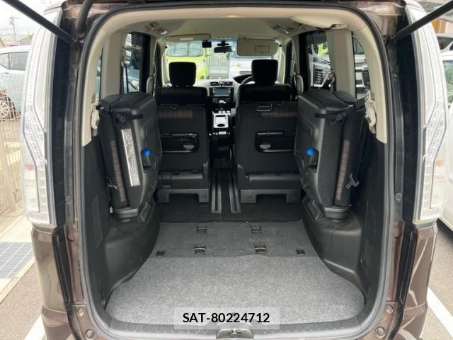 Nissan SERENA 2015-06 7359799-7