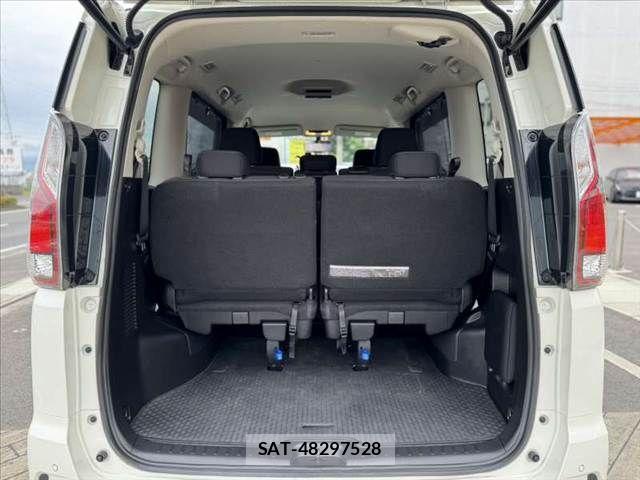 Nissan SERENA 2019-03 7359787-19