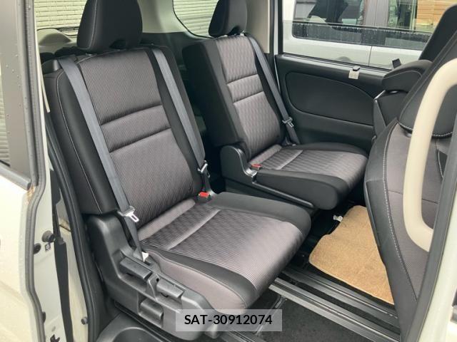 Nissan SERENA 2019-11 7394020-13