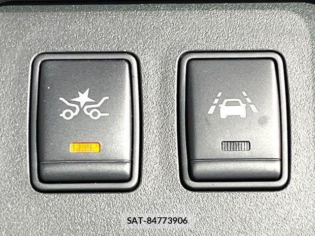 Nissan SERENA 2015-12 7394033-7