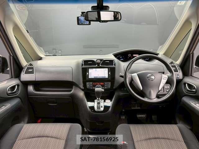 Nissan SERENA 2015-02 7394027-2