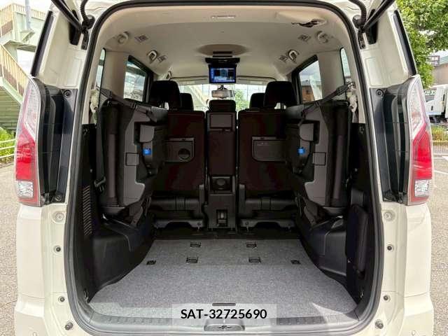 Nissan SERENA 2018-06 7394026-17