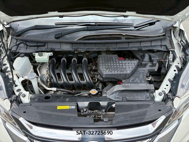 Nissan SERENA 2018-06 7394026-28