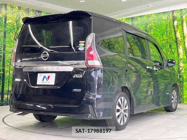 Nissan SERENA 2017-01 7394030-17