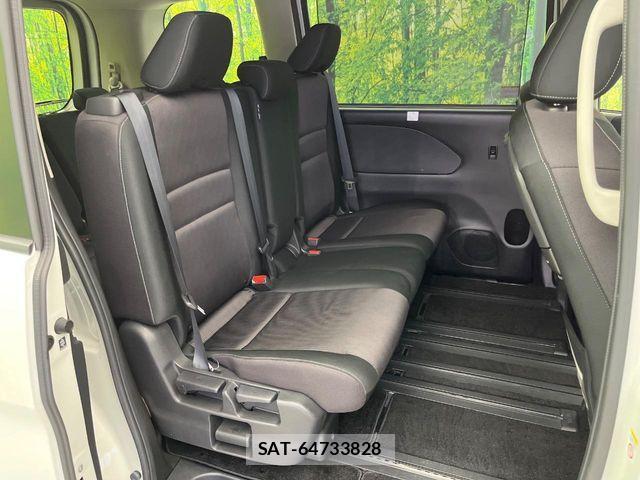 Nissan SERENA 2019-07 7394021-10