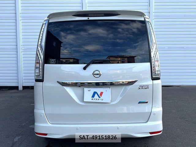 Nissan SERENA 2014-03 7394032-14