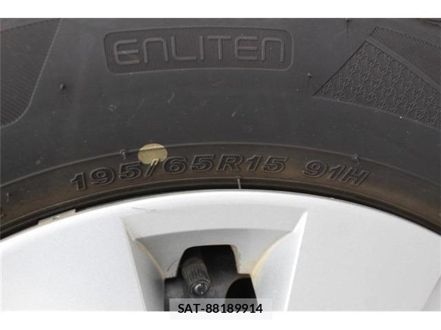 Nissan SERENA 2016-10 7394034-21