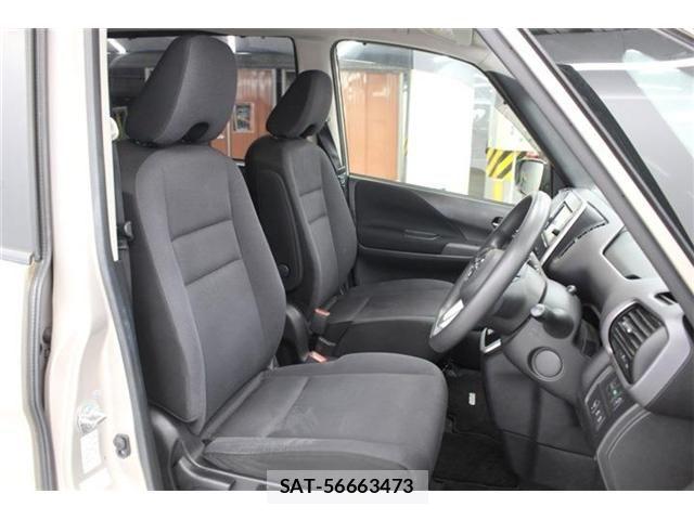 Nissan SERENA 2017-03 7394028-24
