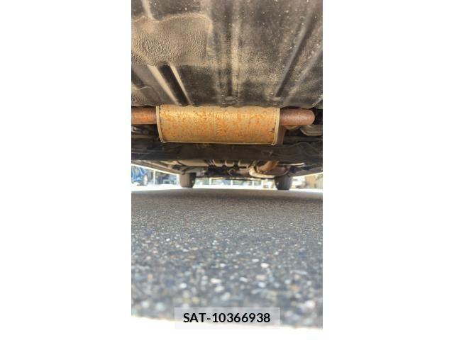 Nissan SERENA 2014-02 7394039-9