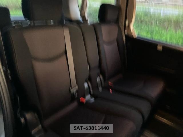 Nissan SERENA 2013-07 7394041-15